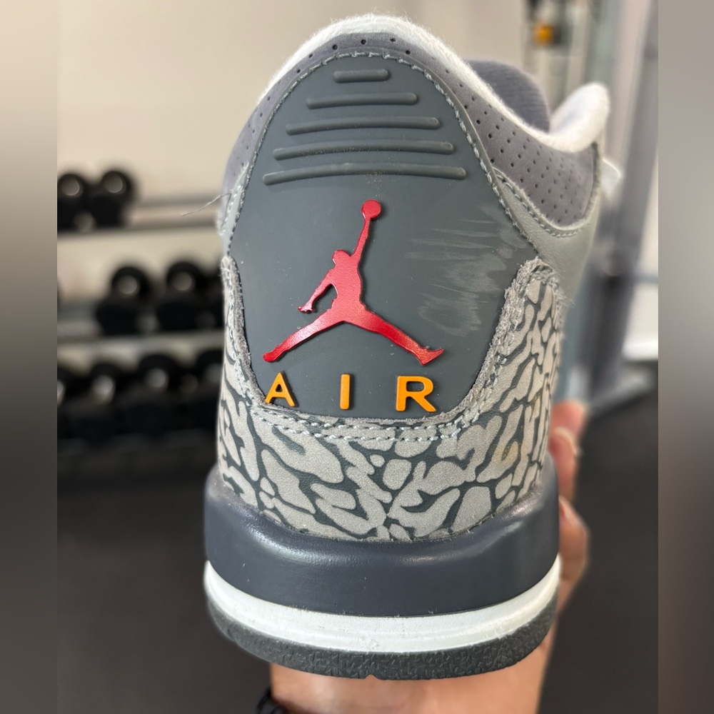 Retro Jordan 3 “Cool Grey” - Picture 9 of 14